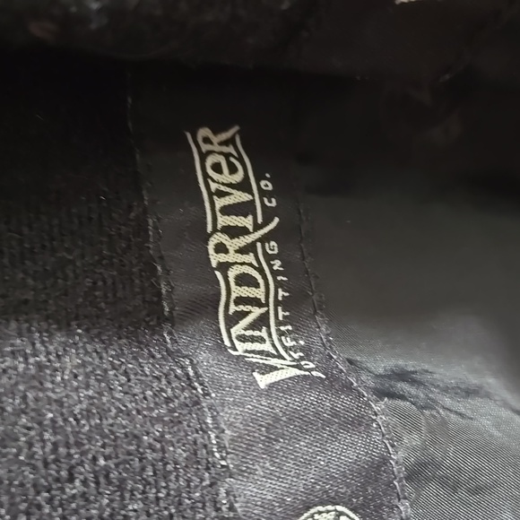 WindRiver Outfitting Co.| Black Fleece Lined Windbreaker Jacket - Picture 10 of 11